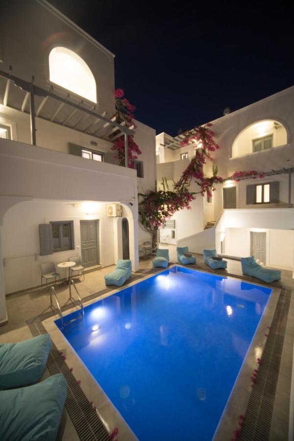 Markakis Town Apartahotel Fira (Santorini)