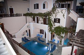 Markakis Town Apartahotel Fira (Santorini)