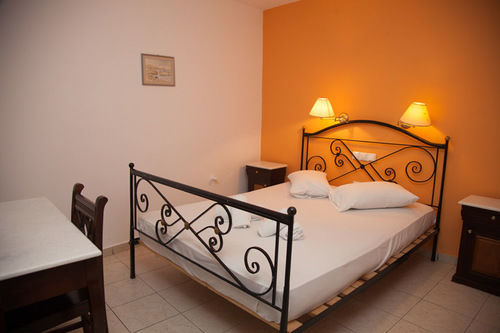 Markakis Town Apartahotel 2*